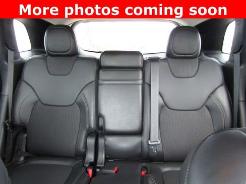 Used 2018 Jeep Cherokee Latitude Plus image 13