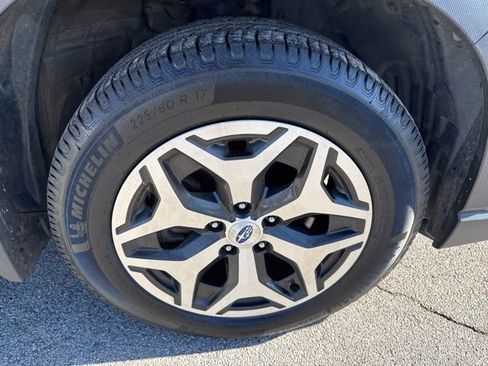 Used 2021 Subaru Forester Premium w/ Popular Package #1 image 8