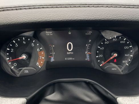 Used 2023 Jeep Compass Latitude AWD/4WD image 11