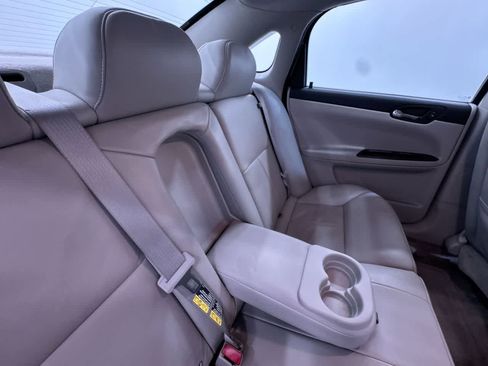 Used 2008 Chevrolet Impala LT w/ Luxury Edition Package FWD image 34