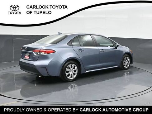 Used 2026 Toyota Corolla LE FWD image 3