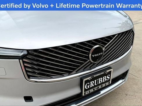 Used 2025 Volvo XC90 B6 Plus AWD/4WD image 39