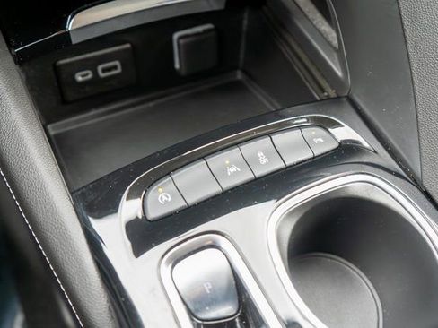 Used 2023 Buick Envision Preferred image 33