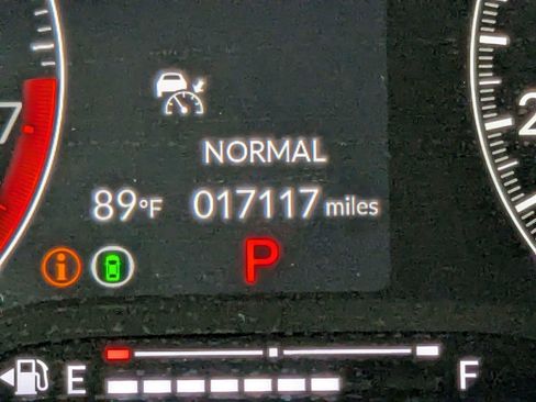 Used 2023 Honda Civic Sport image 19