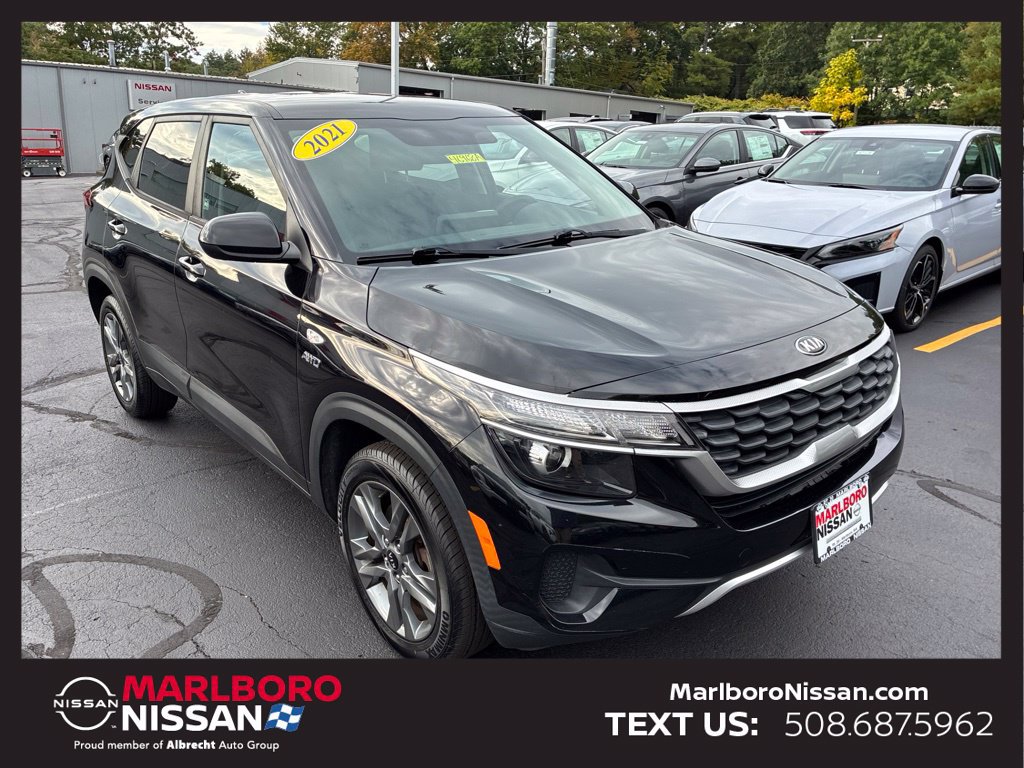 Used 2021 Kia Seltos LX AWD/4WD image 1