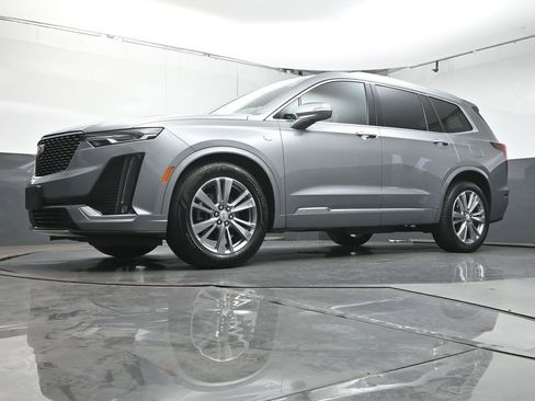 Used 2024 Cadillac XT6 Premium Luxury image 40