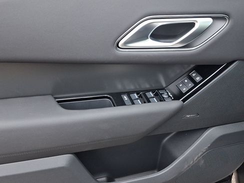 New 2026 Land Rover Range Rover Velar S AWD/4WD image 9