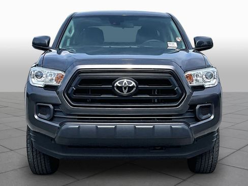 Used 2022 Toyota Tacoma SR AWD/4WD image 4