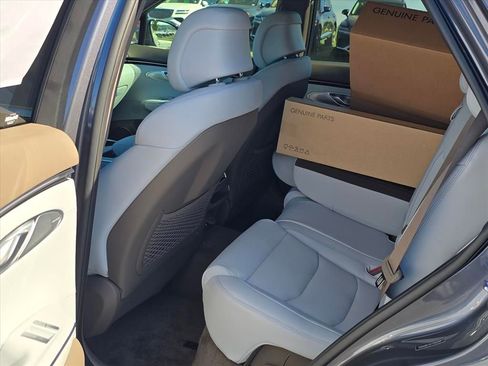 New 2026 Genesis GV70 2.5T Advanced image 13