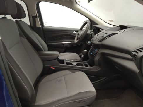 Used 2017 Ford Escape SE FWD image 21