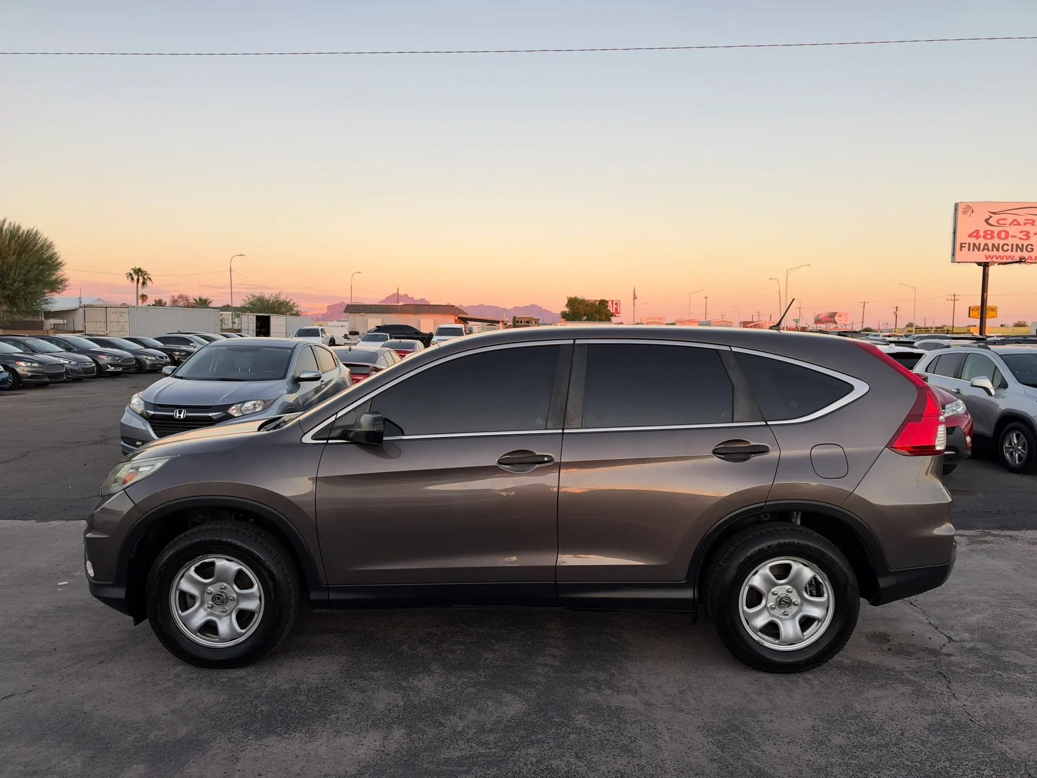 Used 2015 Honda CR-V LX image 4