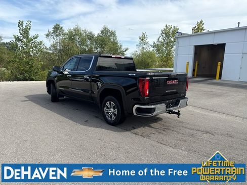 Used 2025 GMC Sierra 1500 SLT AWD/4WD image 4