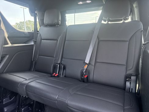 Used 2022 Chevrolet Tahoe LT w/ Luxury Package image 19