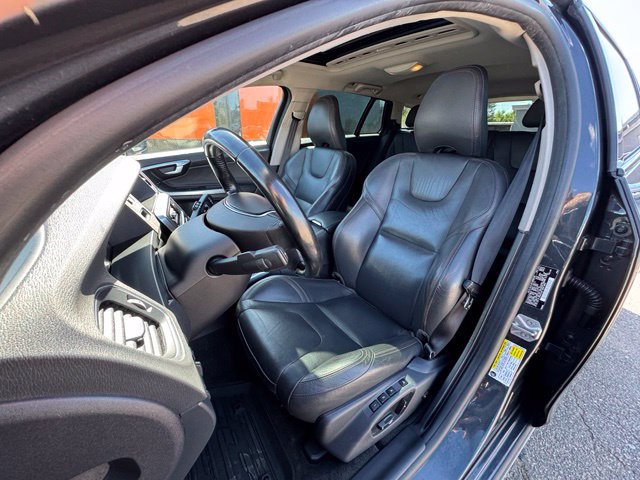 Used 2015 Volvo V60 T5 Cross Country w/ Protection Package AWD/4WD image 9