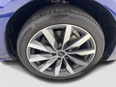 Used 2022 Audi A4 2.0T Premium w/ Convenience Package image 82