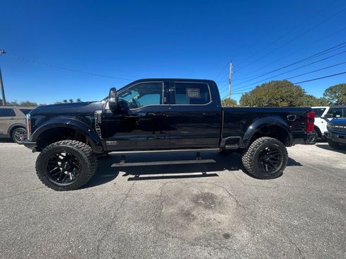 New 2026 Ford F250 Lariat w/ Black Appearance Package image 7