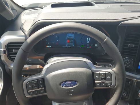 New 2025 Ford F150 Lariat w/ Equipment Group 502A High image 18