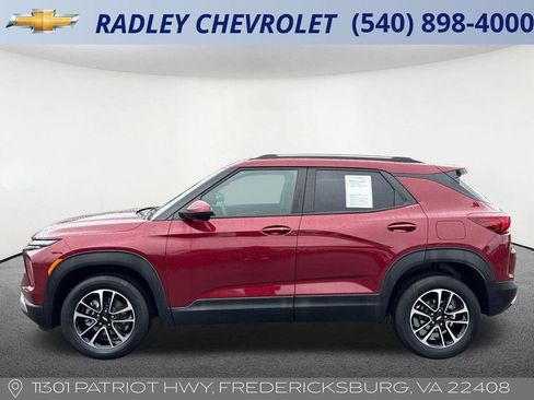Certified 2025 Chevrolet TrailBlazer LT w/ Driver Confidence Package AWD/4WD image 27