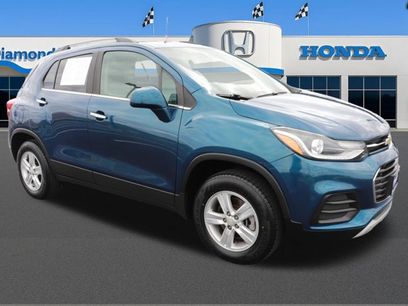 Used 2020 Chevrolet Trax LT w/ Sun & Sound Package