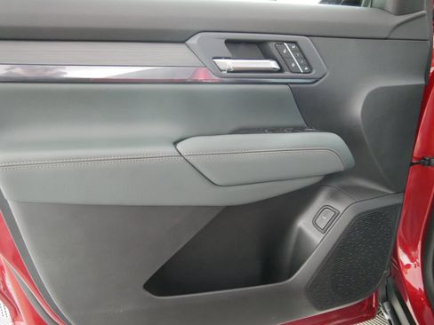 New 2026 GMC Terrain AT4 w/ Convenience Package III AWD/4WD image 14