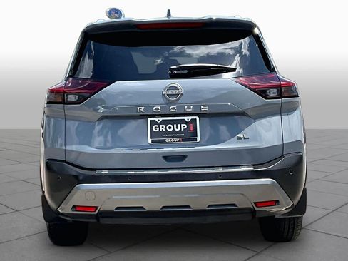 Certified 2022 Nissan Rogue SL FWD image 5