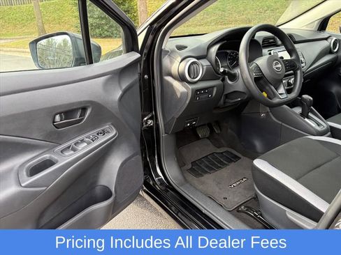 Used 2025 Nissan Versa S FWD image 14