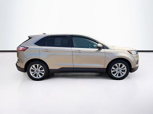 Used 2021 Ford Edge Titanium w/ Canadian Touring Package AWD/4WD image 4