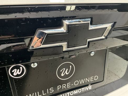 Used 2024 Chevrolet Traverse RS image 26