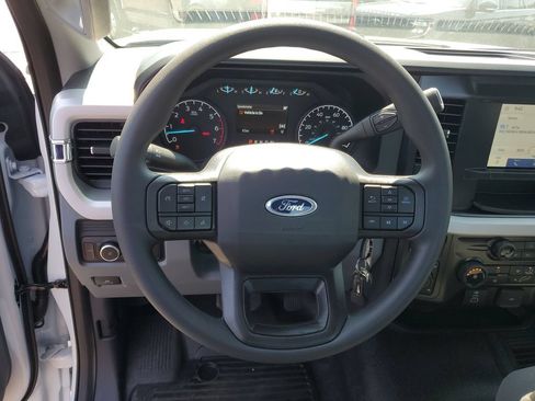 New 2026 Ford F250 XL w/ FX4 Off-Road Package AWD/4WD image 24