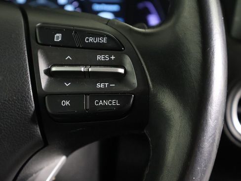 Used 2021 Hyundai Kona Limited w/ Cargo Package FWD image 40
