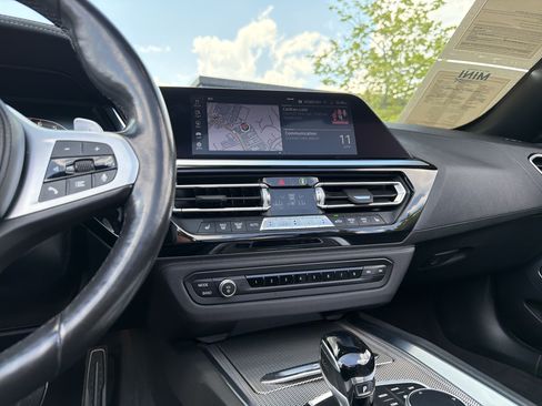 Used 2022 BMW Z4 M40i RWD image 61