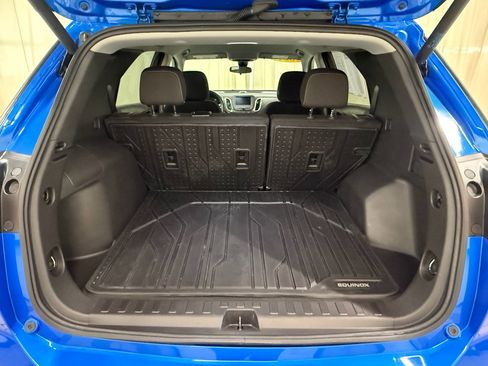 Certified 2024 Chevrolet Equinox LT w/ LPO, Floor Liner Package image 12