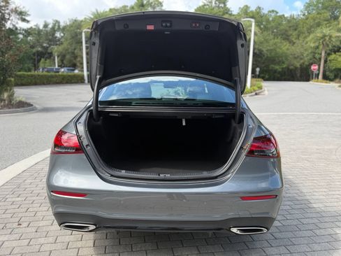 Used 2022 Mercedes-Benz E 350 Sedan image 23