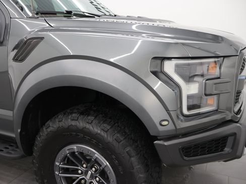 Used 2019 Ford F150 Raptor w/ Equipment Group 802A Luxury AWD/4WD image 25