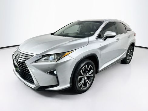 Used 2016 Lexus RX 350 FWD w/ Premium Package image 3