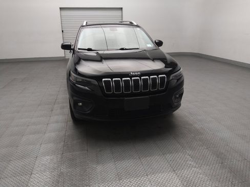 Used 2019 Jeep Cherokee Latitude w/ Popular Appearance Group FWD image 14