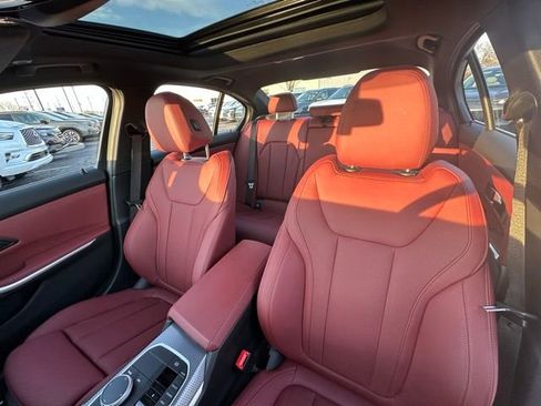 Used 2025 BMW M340i xDrive image 29