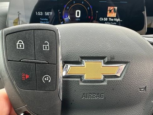 Used 2025 Chevrolet Equinox LT AWD/4WD image 54