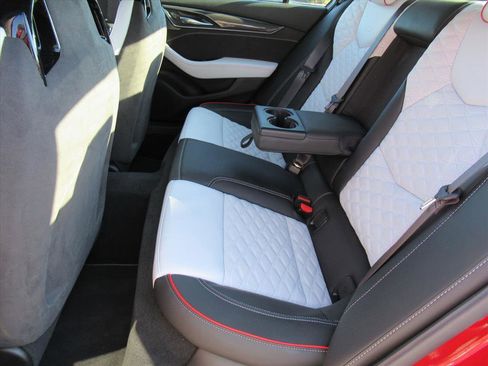 Used 2025 Cadillac CT5 V Blackwing w/ Super Cruise 1 Package image 37