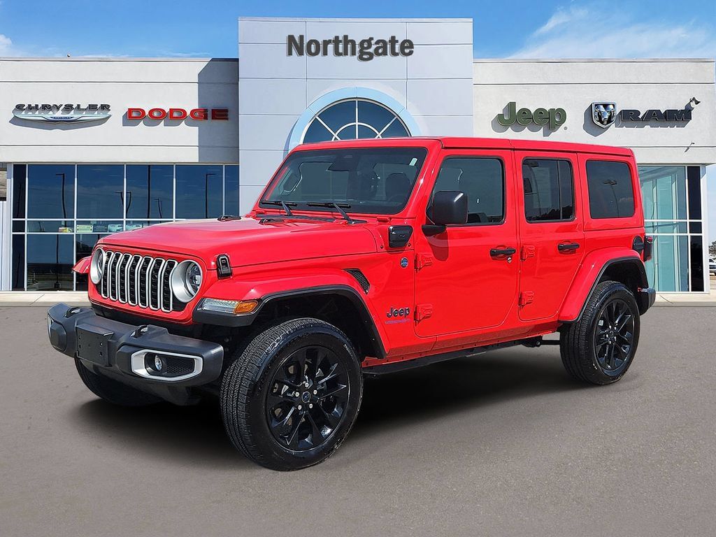Used 2025 Jeep Wrangler Unlimited Sahara w/ Safety Group AWD/4WD image 2