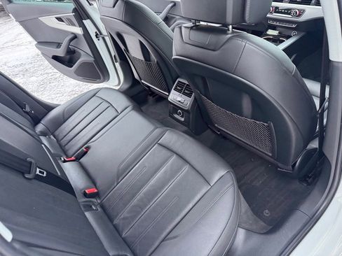 Used 2017 Audi A4 2.0T Premium image 25