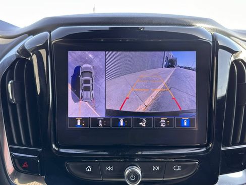 Used 2023 Chevrolet Traverse Premier AWD/4WD image 45