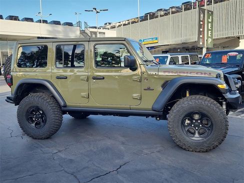 New 2025 Jeep Wrangler Unlimited Rubicon w/ Safety Group AWD/4WD image 26