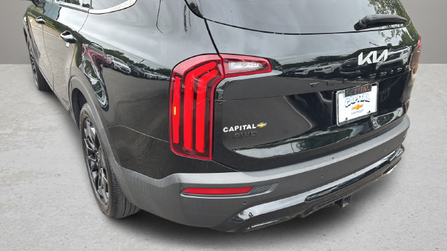 Used 2022 Kia Telluride SX w/ Nightfall Edition Package AWD/4WD image 41