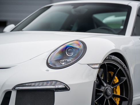 Used 2014 Porsche 911 GT3 image 2