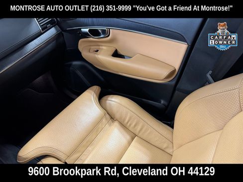 Used 2025 Volvo XC90 T8 Ultra w/ Lounge Package AWD/4WD image 43
