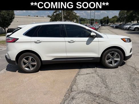 Used 2020 Ford Edge SEL w/ Convenience Package AWD/4WD image 4