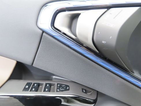 New 2026 BMW X3 xDrive30 w/ M Sport Package image 22