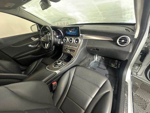 Used 2020 Mercedes-Benz C 300 Sedan image 22