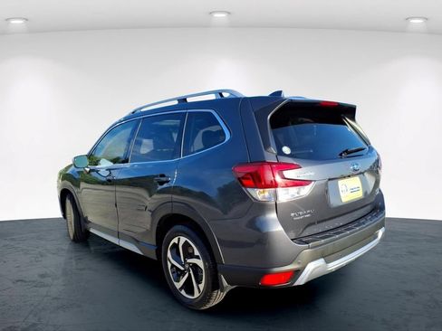 Used 2022 Subaru Forester Touring w/ Popular Package #2 AWD/4WD image 11